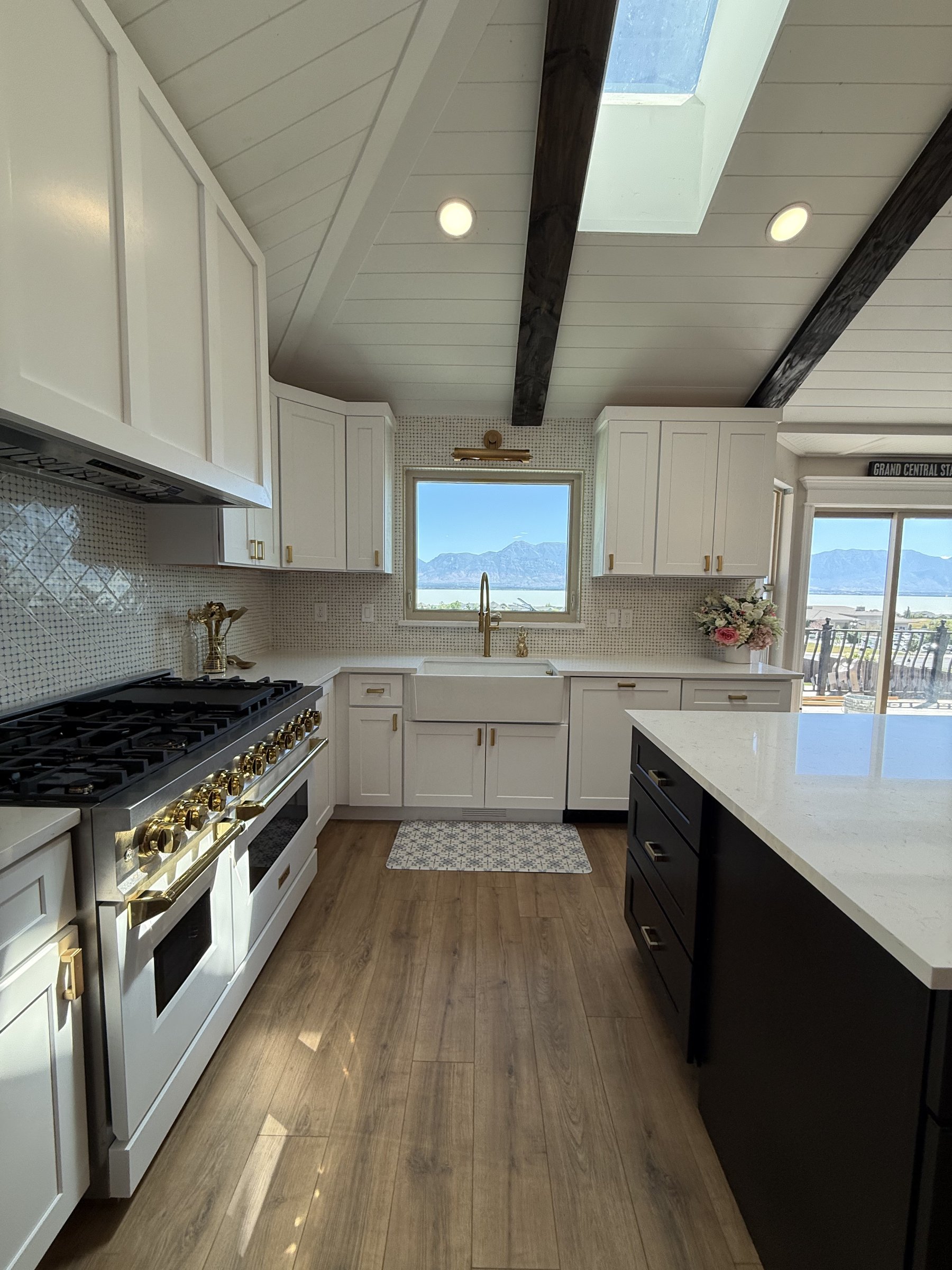 Full Kitchen Remodel in Saratoga Springs, Utah